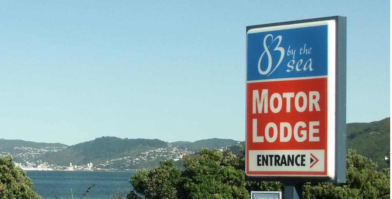 83 By The Sea Motor Lodge Lower Hutt Exterior photo